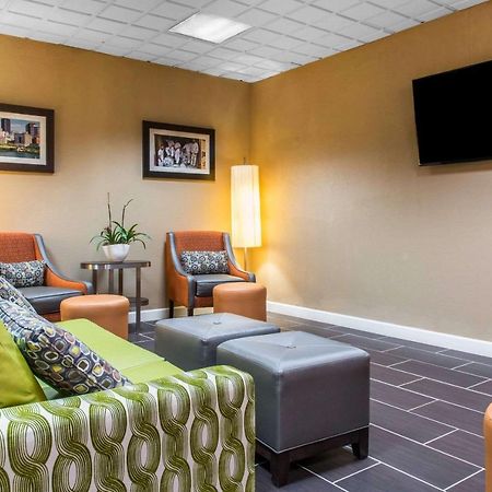 Quality Inn New Kensington Esterno foto