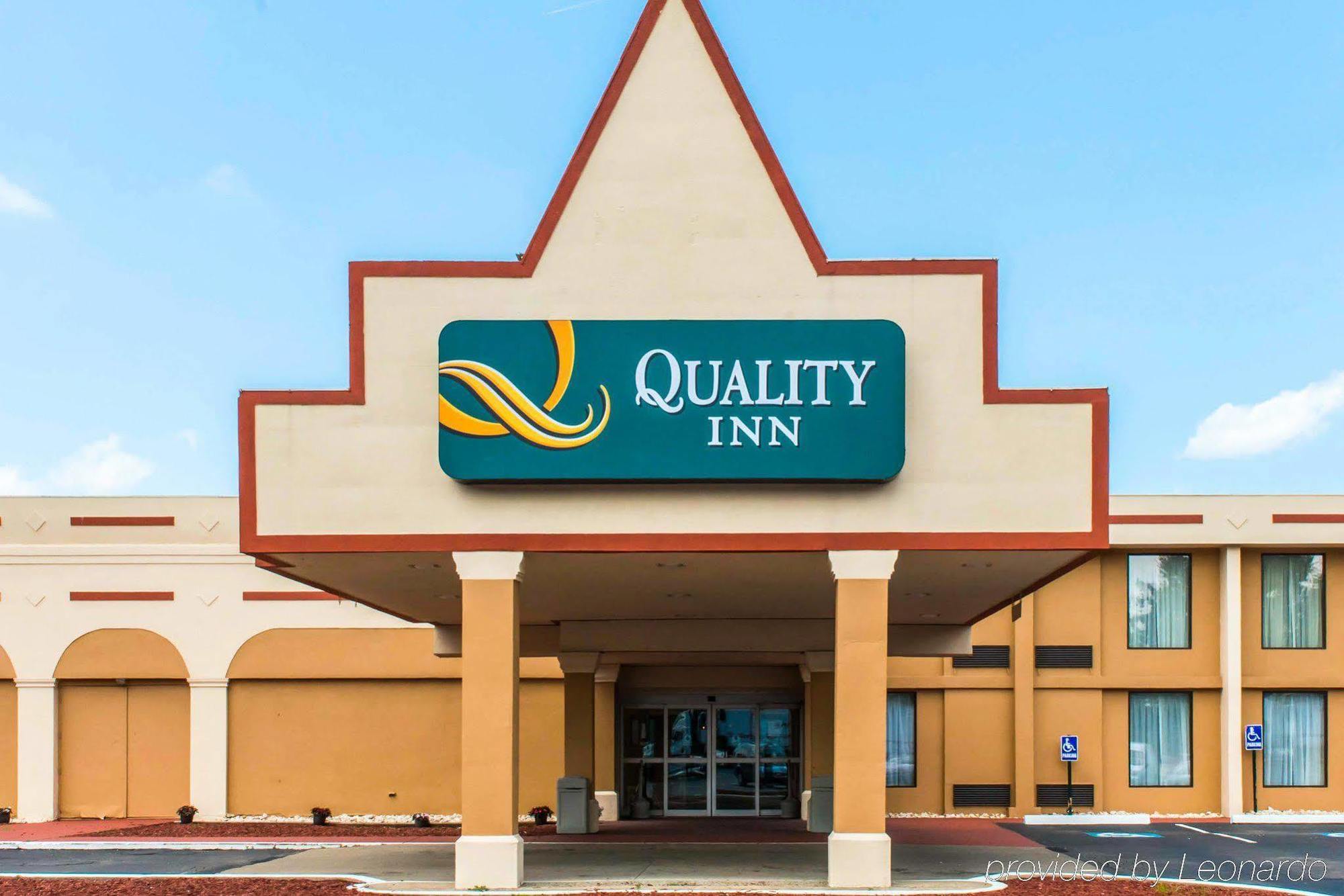 Quality Inn New Kensington Esterno foto