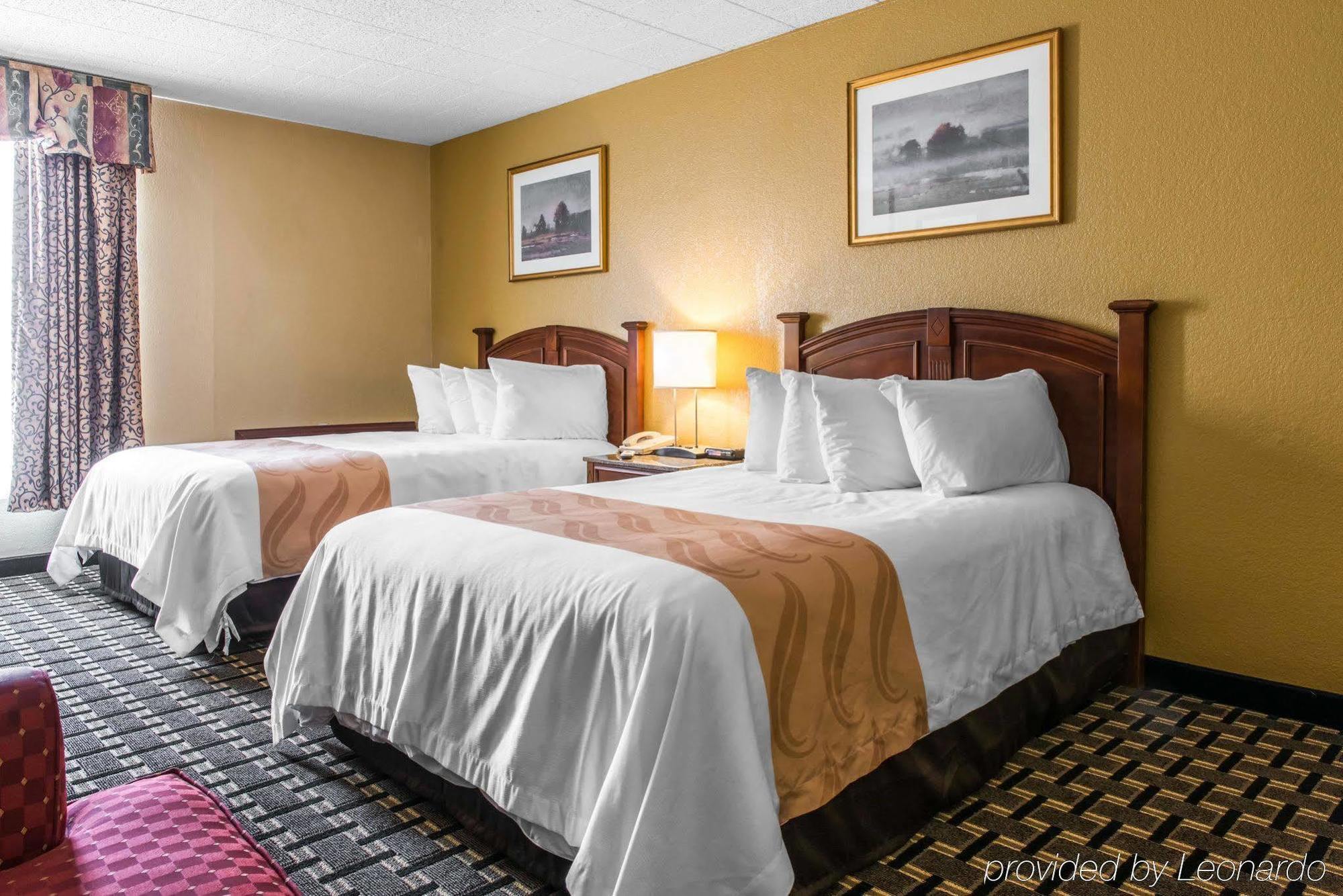 Quality Inn New Kensington Esterno foto