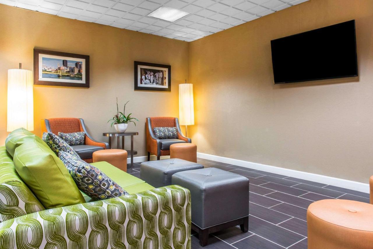 Quality Inn New Kensington Esterno foto