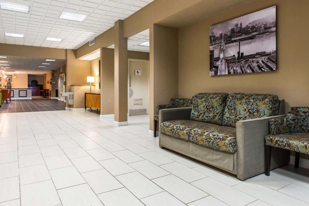 Quality Inn New Kensington Esterno foto